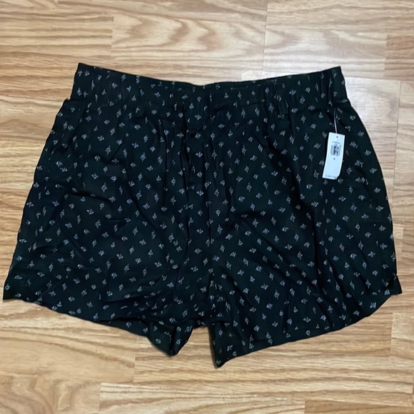 Old Navy Pants - Brand New Old Navy shorts